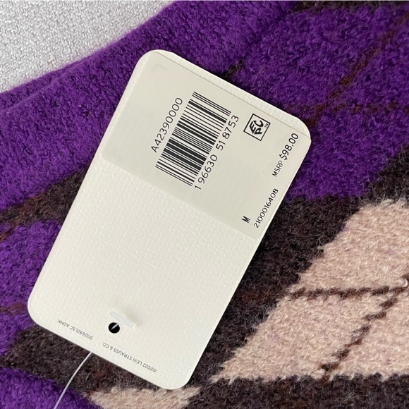 Levis deja vu sweater vest - Picture 6 of 9